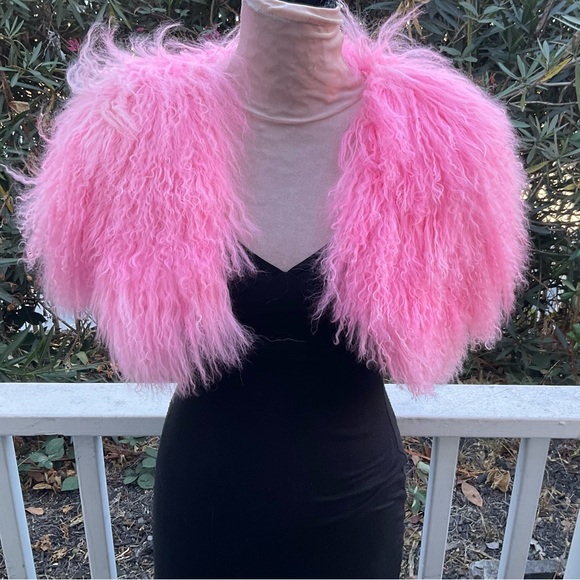 Vintage Jackets & Blazers - Vintage pink marabou fur feather cropped shrug